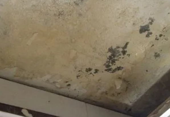 布尔津阳台漏水维修公司分享下布尔津卫生间渗水维修需要注意哪些问题。